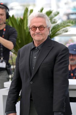 FRANSA, FRANSA. 16 Mayıs 2024, Furiosa A Mad Max Saga 'daki George Miller, Cannes Festivali' ndeki fotoğraf çekimi.