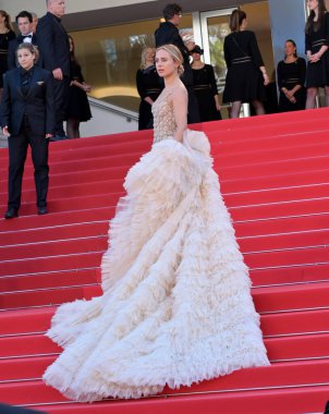 FRANSA, FRANSA. 17 Mayıs 2024, Kibarlık Kinds of Cannes 'daki Kimberley Garner galasında.