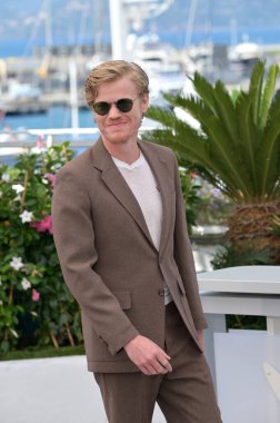 FRANSA, FRANSA. 18 Mayıs 2024: Cannes Festivali 'ndeki Kibarlık Çağrısında Jesse Plemons