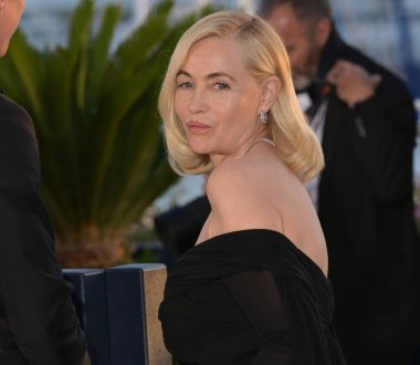 FRANSA, FRANSA. 25 Mayıs 2024: 77. Cannes Festivali 'nde Emmanuelle Beart Palme d' Or Ödülleri 'nde fotoğraf çekimi