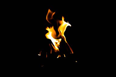 Ateş alevi dokusu. Yanan malzeme arka planı. Yanık izi. Alev ve meşale duvar kağıdı. Isı ve sis perdesi. Patlama ve sıcak arkaplan.