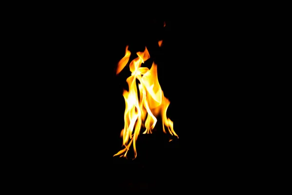 炎の質感 燃焼材料の背景 効果パターンを燃やせ 炎とトーチの壁紙 熱と煙の背景 爆発と熱い背景 — ストック写真