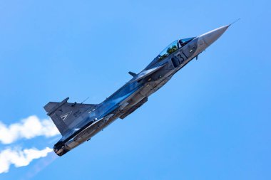 Ostrava, Çek Cumhuriyeti - 16 Eylül 2023: Macar Hava Kuvvetleri SAAB JAS 39 Gripen savaş uçağı. Havacılık ve askeri uçak.