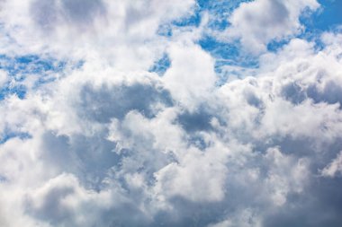 Beyaz bulut dokusu. Hava malzemesi arkaplanı. Gökyüzü etkisi deseni. Duvar kağıdı ve arkaplan.