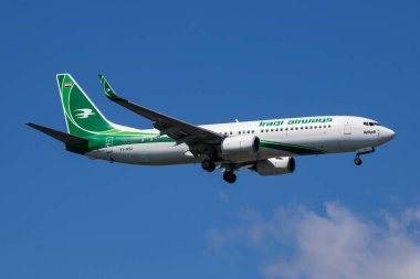 İstanbul / Türkiye - 29 Mart 2019: Irak Havayolları Boeing 737-800 YI-ASI yolcu uçağı İstanbul Atatürk Havalimanı 'na iniş yaptı
