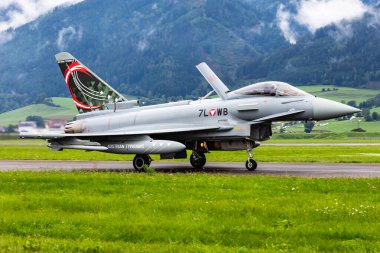 Zeltweg, Avusturya - 6 Eylül 2019: Askeri savaş uçağı hava üssünde. Hava Kuvvetleri uçuş operasyonu. Havacılık ve uçak. Hava savunması. Askeri endüstri. Uç ve uç.