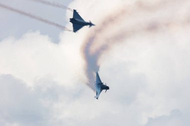 Zeltweg, Avusturya - 3 Eylül 2022: Avusturya Hava Kuvvetleri Eurofighter Typhoon. Askeri savaş uçağı hava üssünde. Uçuş operasyonu. Havacılık ve uçak. Hava savunması. Uç ve uç.