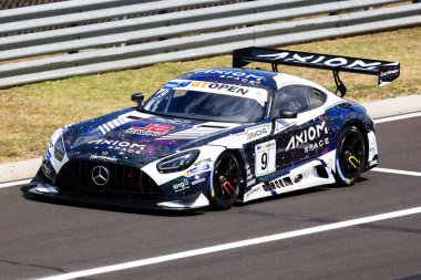 Mogyorod, Macaristan - 9 Temmuz 2022 Mercedes-AMG. Motorsport ve yarış. Spor araba ve süper araba. Eylem Fotoğrafçılığı.
