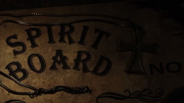 Christelijke Religie Symbool Kruis Ouija Witch Board — Stockvideo