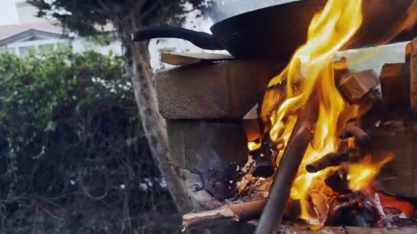 Wood Fire Heated Pan — Stock Video