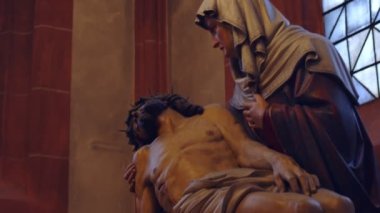Frankfurt 'taki St. Bartholomaus Katedrali' ndeki heykel 