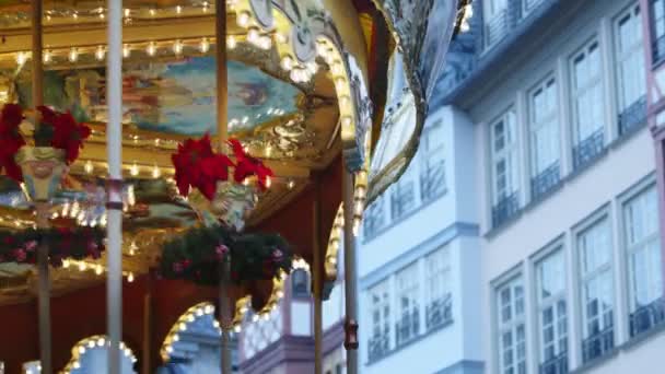 德国法兰克福长廊上的除夕旋转木马 — 图库视频影像