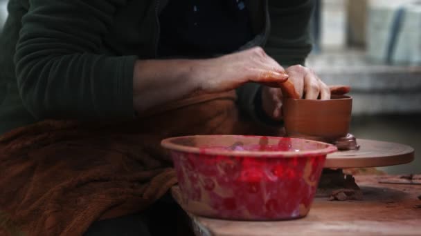 Working Clay Ceramic Workshop — Video Stock