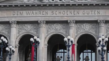 Frankfurt Almanya eski opera binası