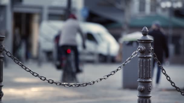 法兰克福的街头安全金属波兰人 — 图库视频影像