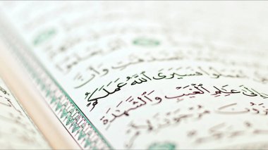 Kuran, İslam dininin kutsal kitabı. Fotoğraf:
