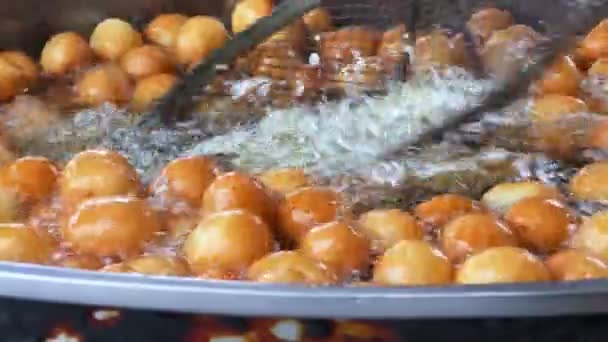 Lokma Ein Traditionelles Türkisches Donut Dessert Aus Teig Video — Stockvideo