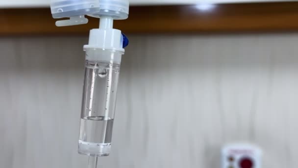 Seruminstrument Droppbevattning Där Patienter Får Medicinering Hälsokoncept — Stockvideo