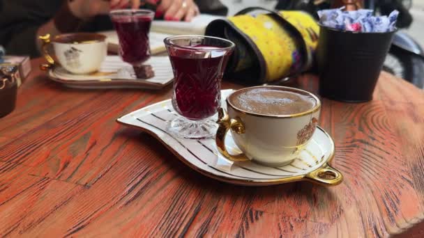 Sıcak Geleneksel Türk Kahvesi — Stok video