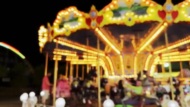 Wazig Pretpark Happy Times Place Nachts Video — Stockvideo