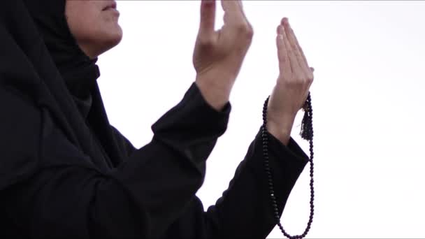 Blind Muslim Young Woman Black Prayer Outfit Praying Allah — Stock Video