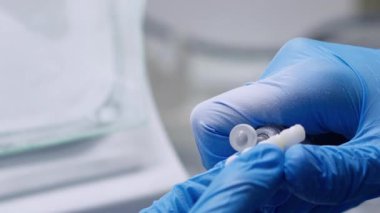 Diş Laboratuvarında Zirkonyum porseleni ve implant çalışmaları