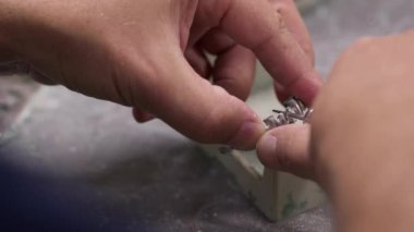 Diş Laboratuvarında Zirkonyum porseleni ve implant çalışmaları