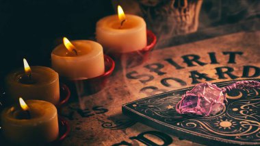 Cadılık Ruhsal Cadılar Bayramı Korkunç Oyun Ouija Tahtası 