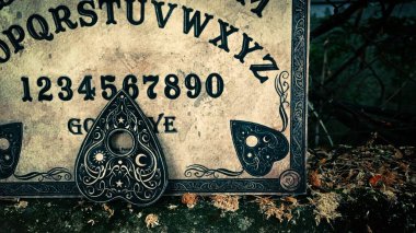 Cadılık Ruhsal Cadılar Bayramı Korkunç Oyun Ouija Tahtası 