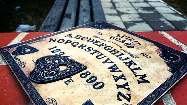 Cadılık Ruhsal Cadılar Bayramı Korkunç Oyun Ouija Tahtası 