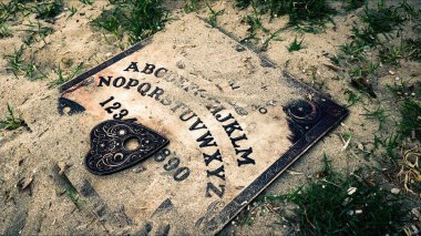 Cadılık Ruhsal Cadılar Bayramı Korkunç Oyun Ouija Tahtası 