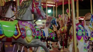 Lunapark Eğlenceli Çocuklar Gecesi Mutlu Zamanlar