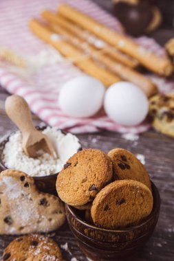 Noel veya Paskalya Paskalya Kutlaması Lezzetli Çıtır ve Şekerli Kurabiyeler 