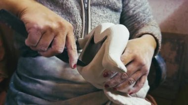 Stüdyo Atölyesinde Seramik Sanat Çalışması