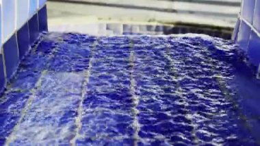 Parktaki Sıvı Su Çeşmesi Havuzu 