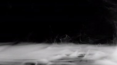 Soyut Duman Akıcı Sis Hase Arkaplan Dokusunu Yay Üstüste Harmanlamak için Yumuşak Bulutlu Duman.