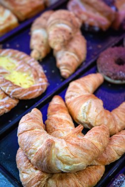 Atıştırmalık Lezzetli Pastalar Pastanede 