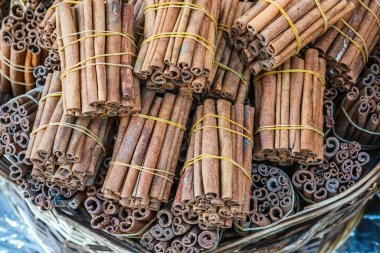 Baharatlı Nefis Tarçın Rolls Detayları