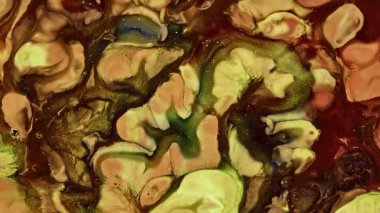 Soyut Grunge Sanat Mürekkebi Boya Patlaması Patlama Arkaplanı. Renkli Psikedelik Gıda Dönüşümü ve Sıvı Hareketi. Yumuşak Vibrant Kimyasal Reaksiyon. Sütlü Fantastik Patlamada Eşsiz Şekiller ve Gerçeküstü Şekiller