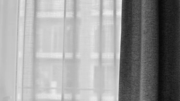Голі Завіси Перед Вікном Сірою Завісою Сторону Високоякісна Фотографія Простором — стокове фото