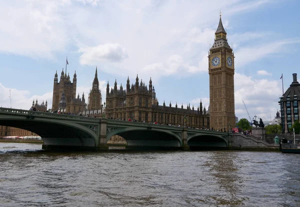 2023年6月3日 伦敦英国 大本钟和国会大厦从泰晤士河观看 高质量的照片 — 图库照片