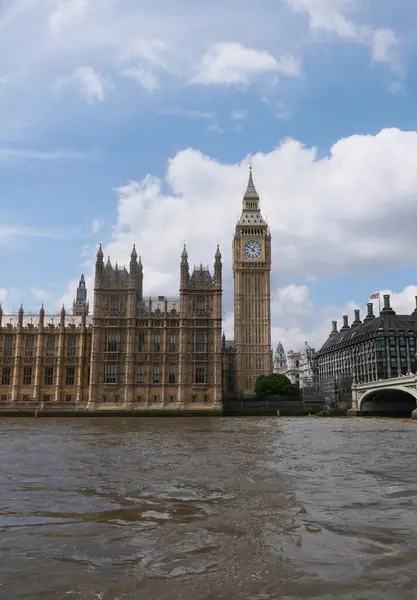 Июня 2023 Лондон Великобритания Портретное Изображение Биг Бена Домов Парламента — стоковое фото