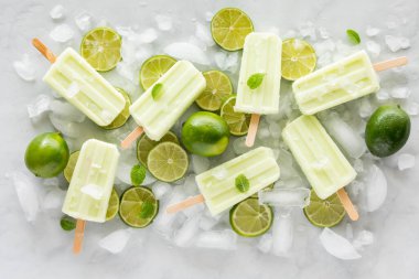 Ev yapımı limonlu buzlu buzlu buzlu buzlu buzlu buzlu buzlu buzlu buzlu buzlu buzlu buzlu limon.. 