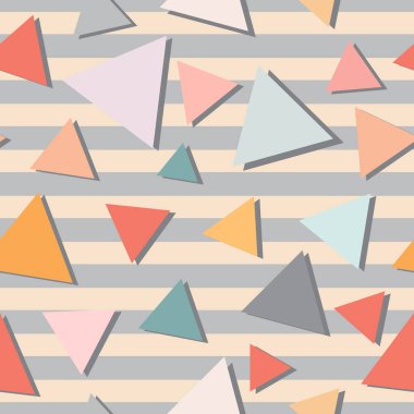 Çizgili arka plan vektörü üzerinde dağınık üçgenler