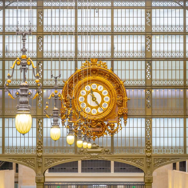Ozdobny Złoty Zegar Muzeum Orsay Paryż Francja — Zdjęcie stockowe