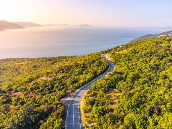 Winding Coastal Road Rocky Cliffs Blue Sea Sunny Morning Istria — Stockfoto