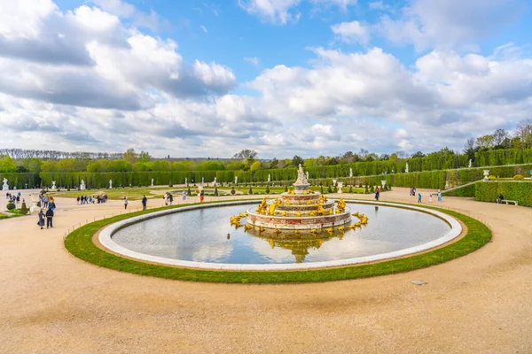 Versailles França Abril 2023 Fonte Latona Nos Jardins Versalhes Chateau — Fotografia de Stock