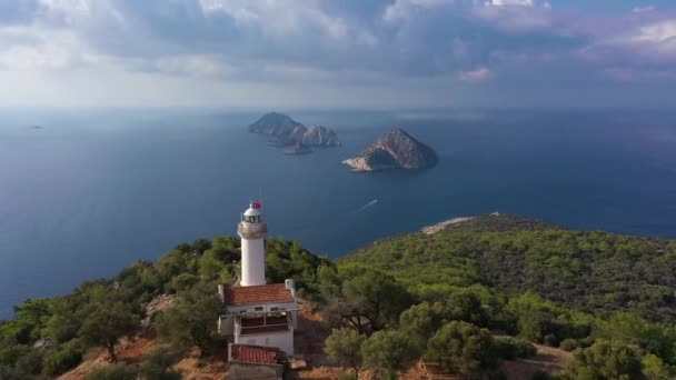 Gelidonya Vuurtoren Zee Antalya Turkije Luchtfoto Drone Vliegt Voorwaarts Omhoog — Stockvideo