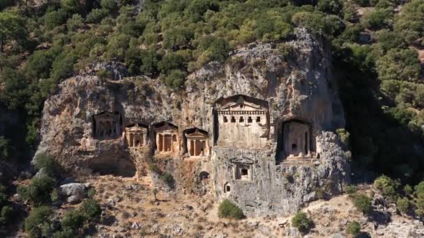 Kaunos King Rock Tombs Aerial View Turkish Riviera Dalyan Turecko — Stock video