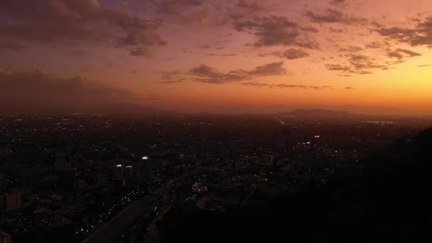 Sparkling Santiago Skyline Sunset Blå Time God Kveld Twilight Utsikt – stockvideo